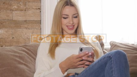 generation-z-girl-blonde-texting-stock-video-footage