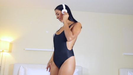 latina-bikini-dancer-stock-video1